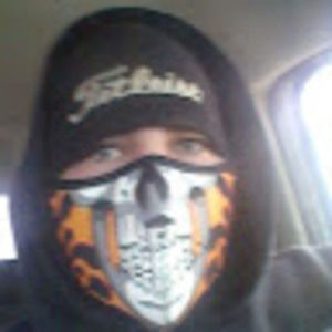 Meet your Posher, Dustin